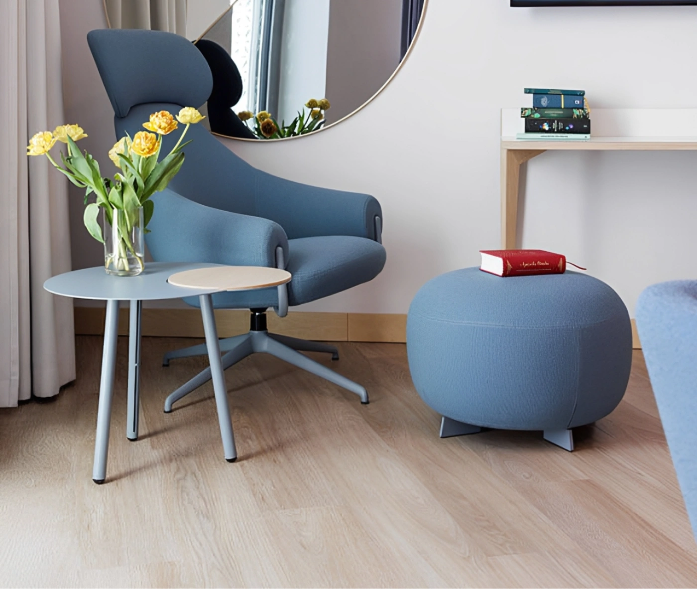 True Arca, Code seating and Cloud table in a hospitality setting.