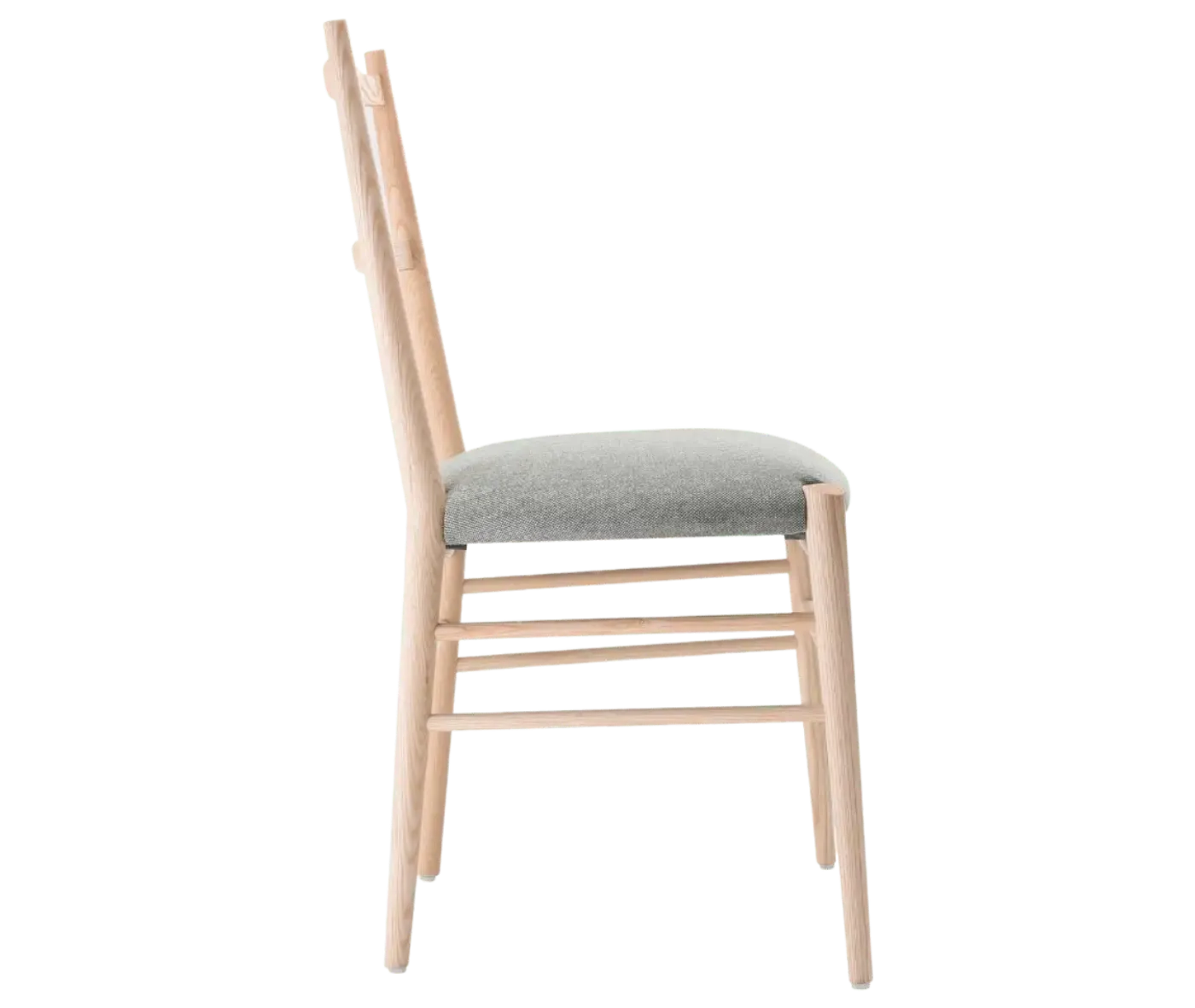 Cizeta Alpha 2521 hospitality chair shown in right-side view with a light ash timber frame, ladder-back backrest, and a grey upholstered seat.