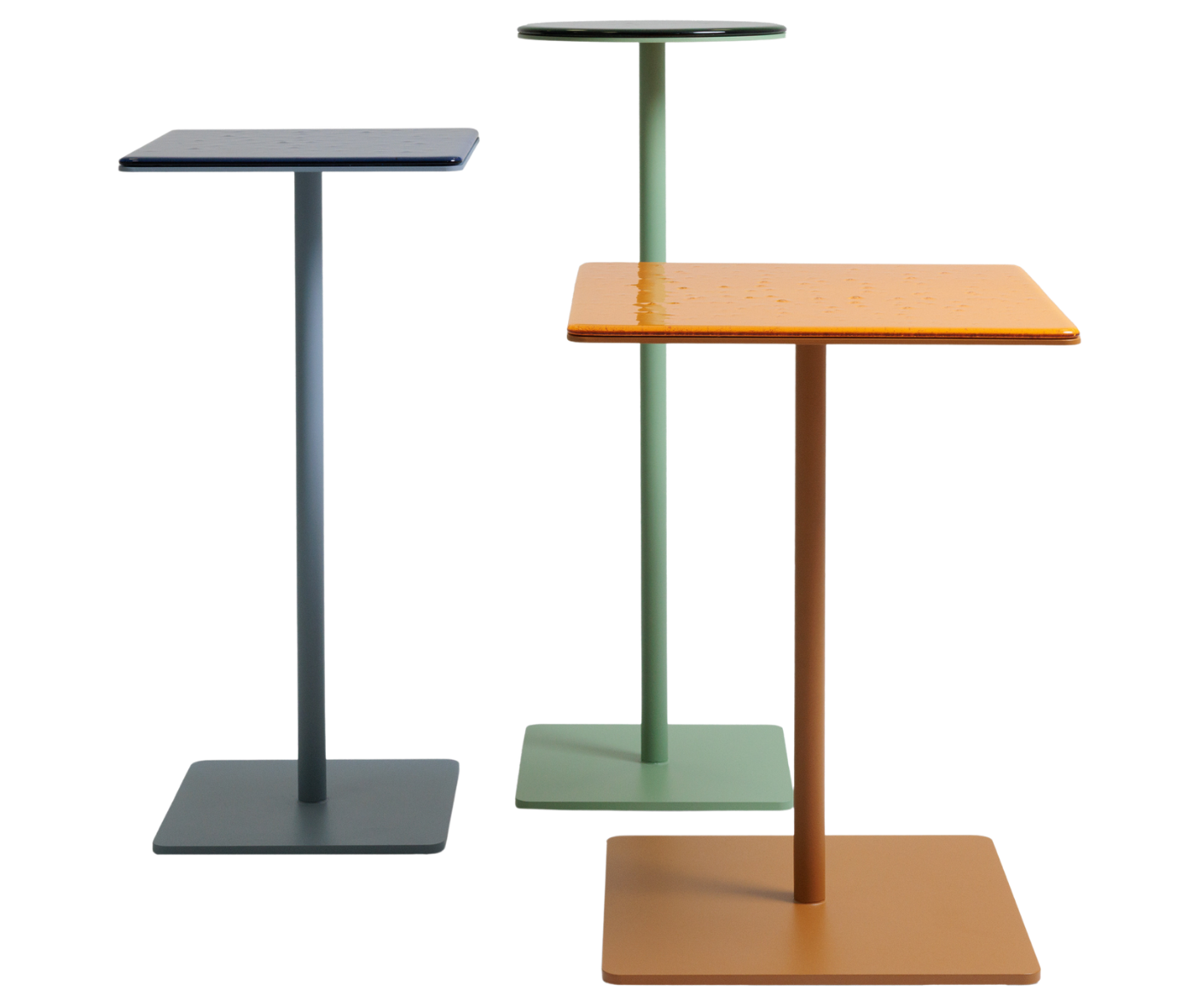 True Cremino tables with round and rectangular tops in different sizes and finishes.